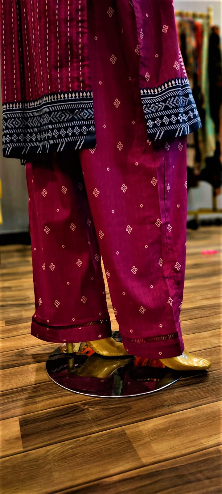 Purple Colour -3 Piece Cundari Stitched Suit.