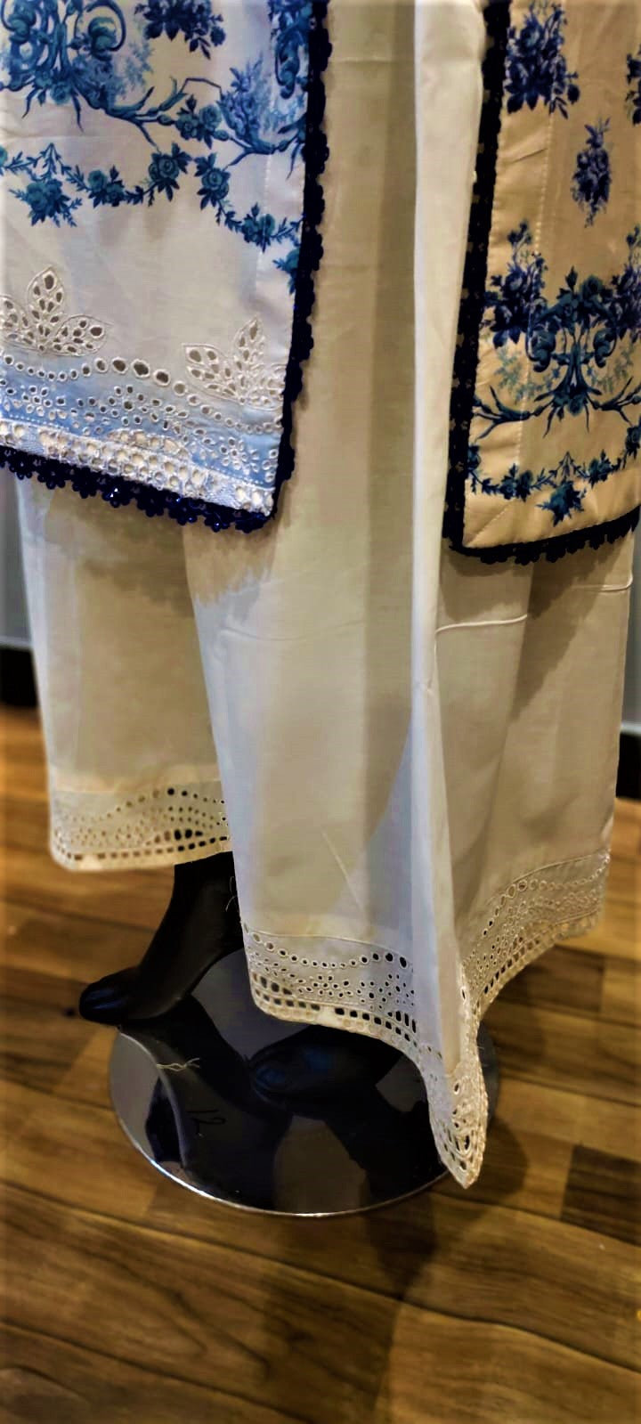 Ready to Wear- 3 Piece -Blue Colour Lawn , Embroidery Shirt & Crinkle Dupatta