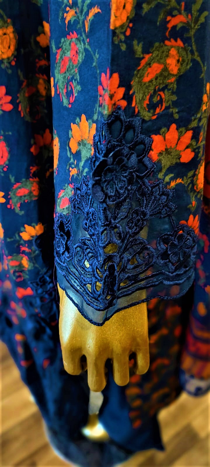 Blue Colour- 3 Piece -3D Lace-Cutwork and Chicken Kari Stitched Suit.
