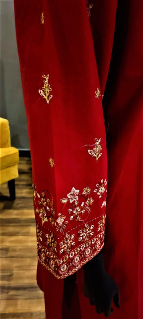 Ready to Wear- 3 Piece -Red Color Lawn Embroidered with Pockets  Stitched Suit with Organza Dupatta..